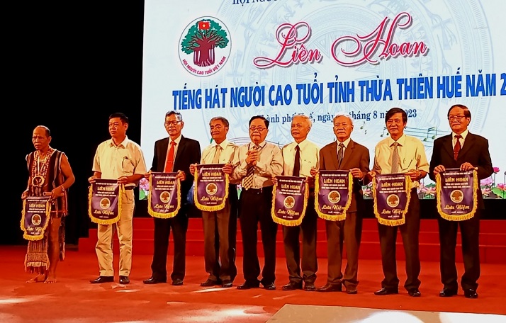 Liên hoan tiếng hát NCT tỉnh Thừa Thiên Huế năm 2023: Sân chơi lành mạnh, thu hút nhiều NCT gia nhập Hội